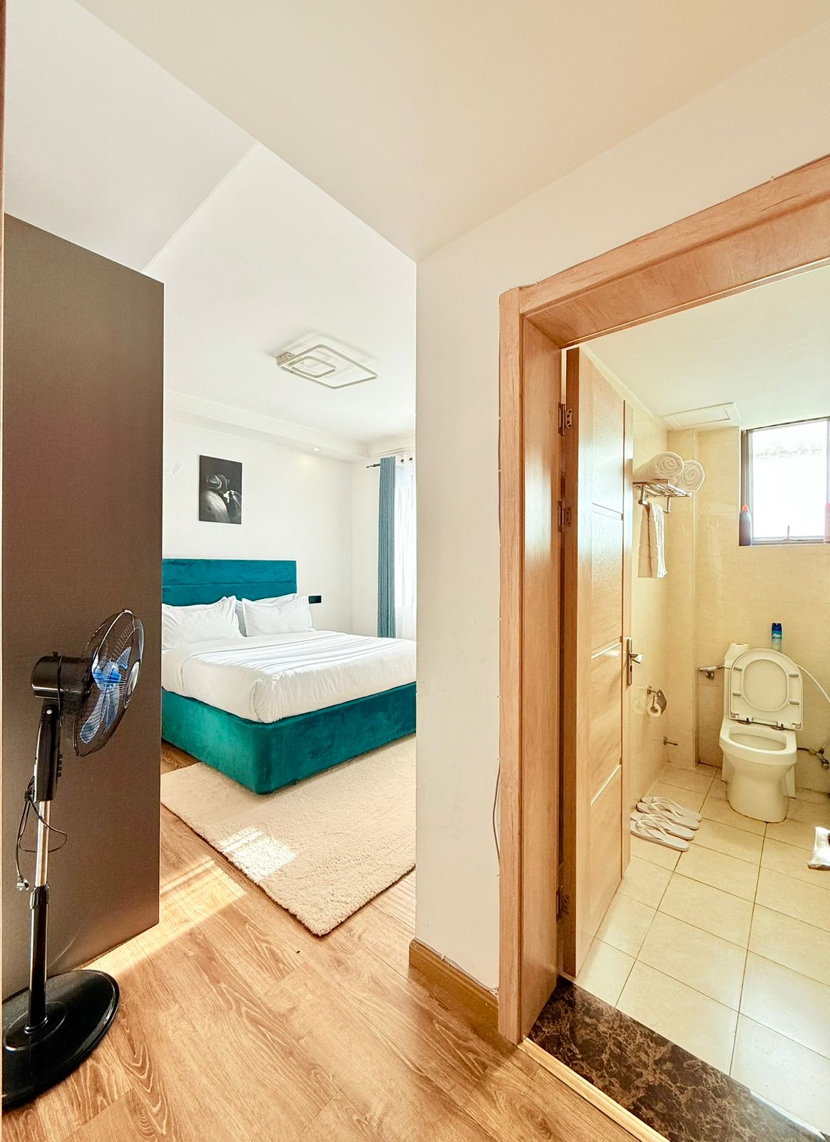 Hotel & Apartment
